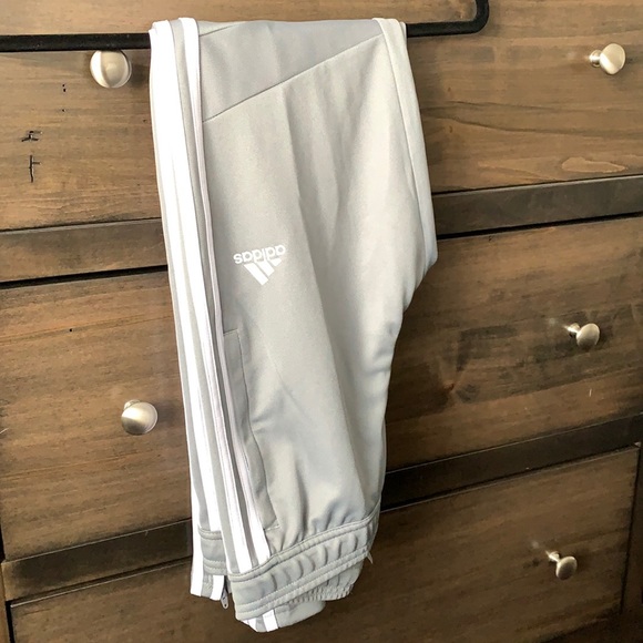 NWOT Adidas Climacool Tapered Leg Track Pants - Picture 4 of 11